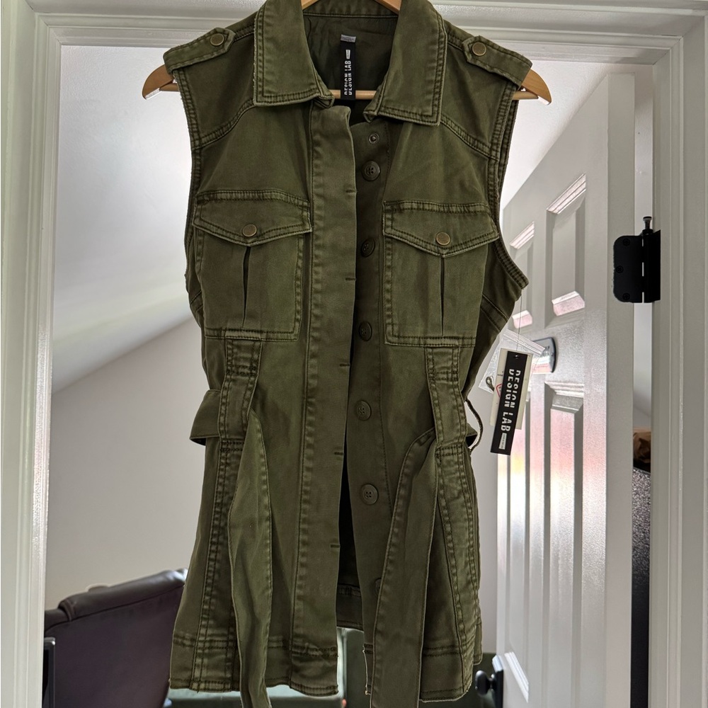 Design Lab Lord & Taylor Green Utility Vest